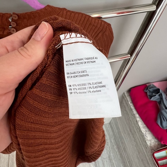 AE High Neck Ribbed Dress - Picture 6 of 6